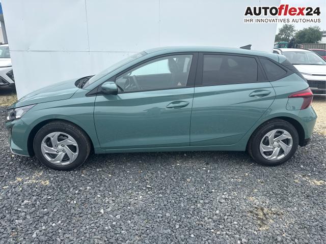 Hyundai / i20 / Grau / / / 