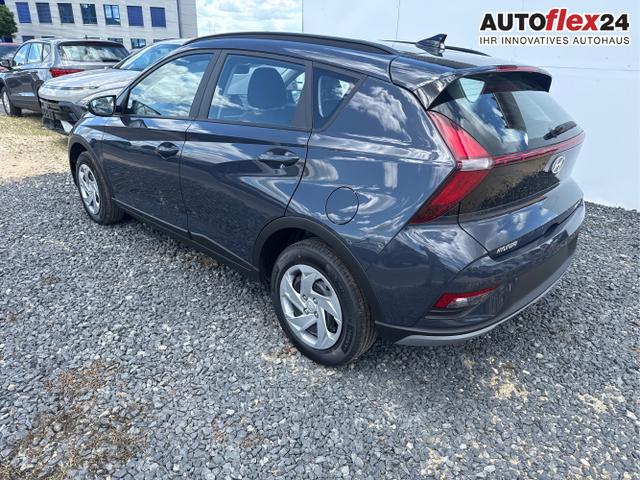 Hyundai / BAYON / Grau / / / 