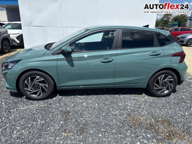 Hyundai / i20 / Grau / / / 