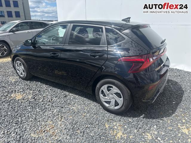 Hyundai / i20 / Grau / / / 