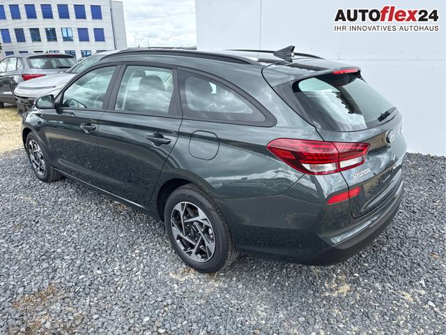 Hyundai / i30 / Grau / / / 