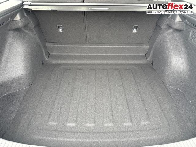 Hyundai / i30 / Grau / / / 