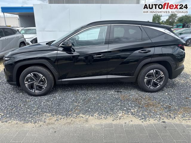Hyundai / TUCSON / Grau / / / 