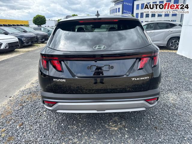 Hyundai / TUCSON / Grau / / / 