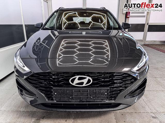 Vorlauffahrzeuge Hyundai i30 Kombi - STYLE DCT NAVI WP ALU LED RFK PDC