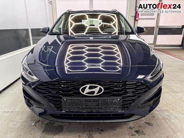 Vorlauffahrzeuge Hyundai i30 Kombi - STYLE NAVI RFK SHZ PDC ALU