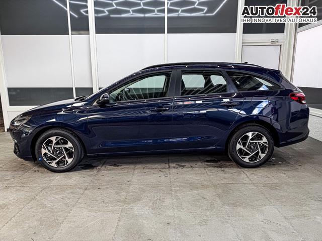 Hyundai i30 Kombi STYLE DCT NAVI WP ALU LED RFK PDC 