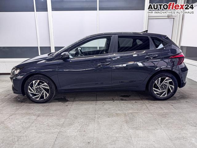 Hyundai i20 COMFORT DCT NAVI SHZ RFK ALU PDC 