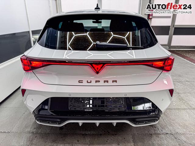 Cupra Leon 1.5 TSI MATRIX NAVI INTELLIGENT DRIVE SHZ KEYLESS 