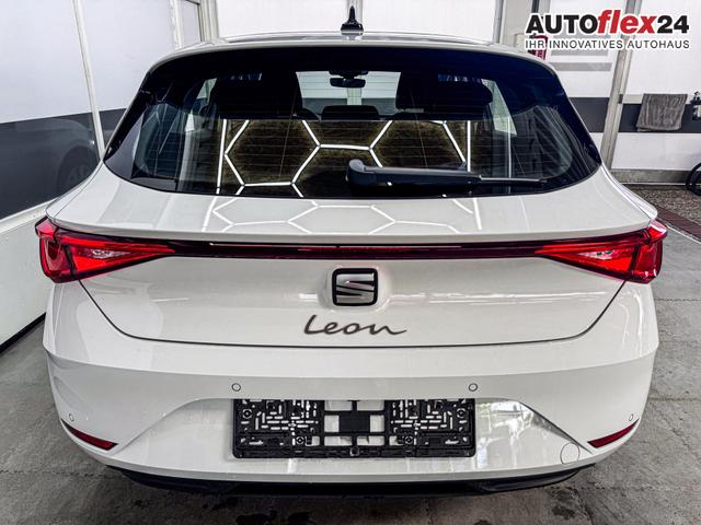 SEAT Leon Style 2.0 TDI ACC RFK PDC Licht/Regensensor LED 