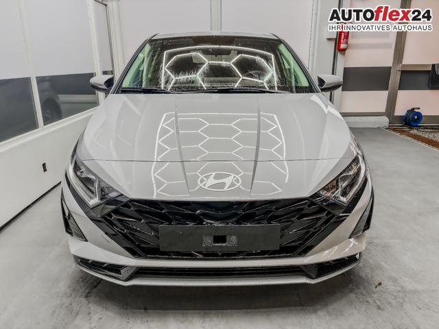 Vorlauffahrzeuge Hyundai i20 - COMFORT DCT NAVI SHZ RFK ALU PDC