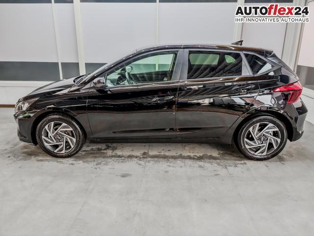 Vorlauffahrzeuge Hyundai i20 - COMFORT DCT NAVI SHZ RFK ALU PDC