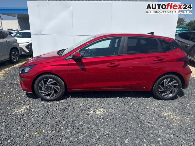 Hyundai / i20 / Grau / / / 