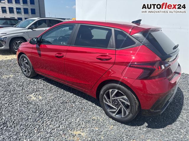 Hyundai / i20 / Grau / / / 