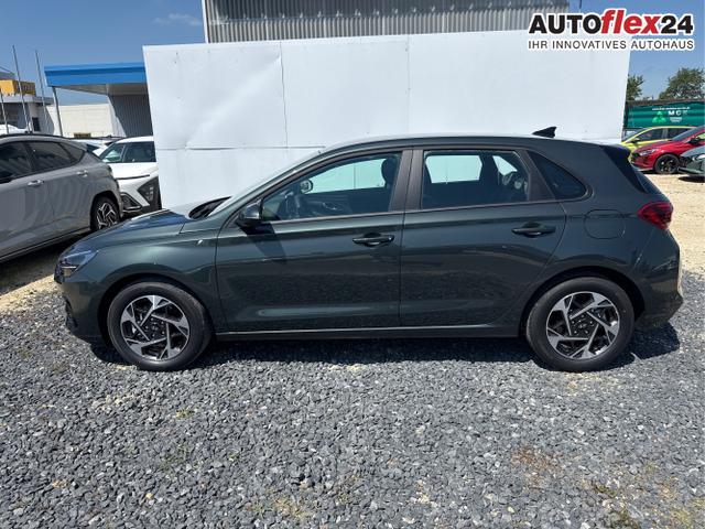 Hyundai / i30 / Grau / / / 