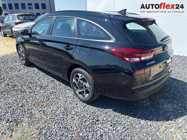 Hyundai / i30 / Grau / / / 
