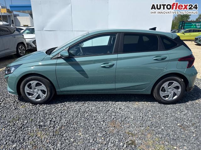 Hyundai / i20 / Grau / / / 