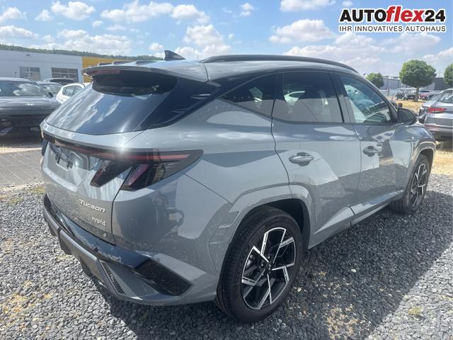 Hyundai / TUCSON / Grau / / / 