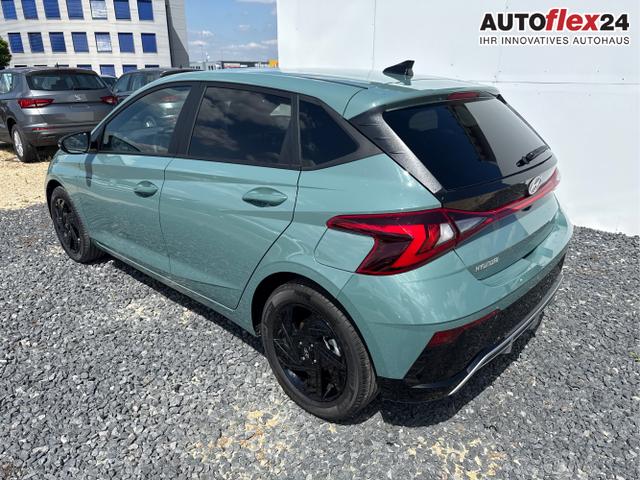 Hyundai / i20 / Grau / / / 