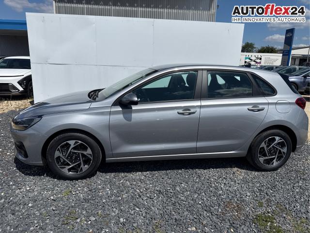 Hyundai / i30 / Grau / / / 
