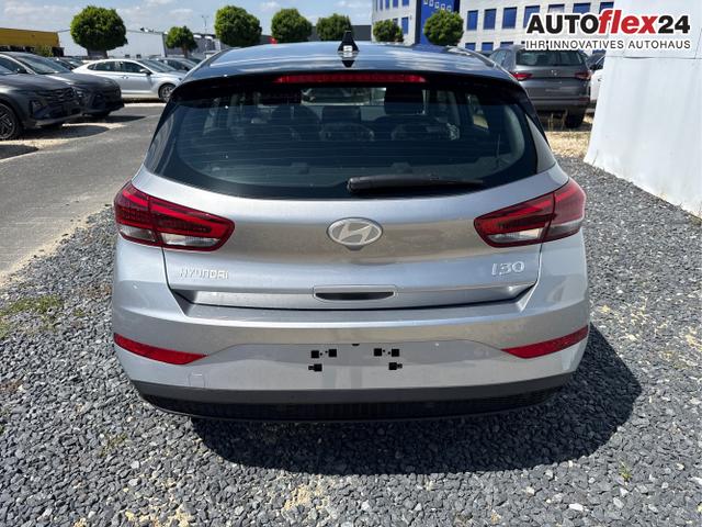 Hyundai / i30 / Grau / / / 