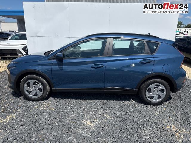 Hyundai / BAYON / Grau / / / 