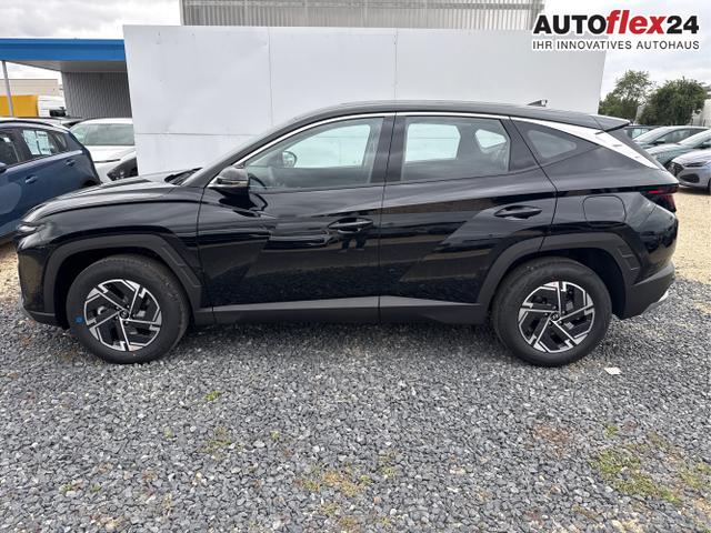 Hyundai / TUCSON / Grau / / / 