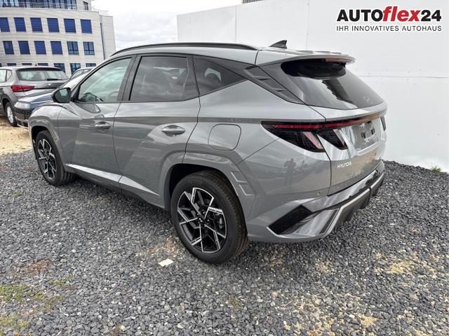 Hyundai / TUCSON / Grau / / / 