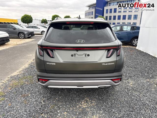 Hyundai / TUCSON / Grau / / / 