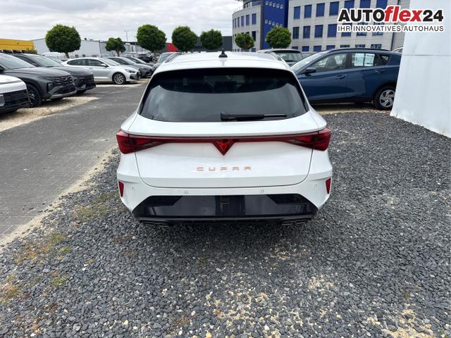 Cupra / Leon / Grau / / / 