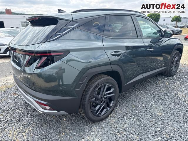 Hyundai / TUCSON / Grau / / / 