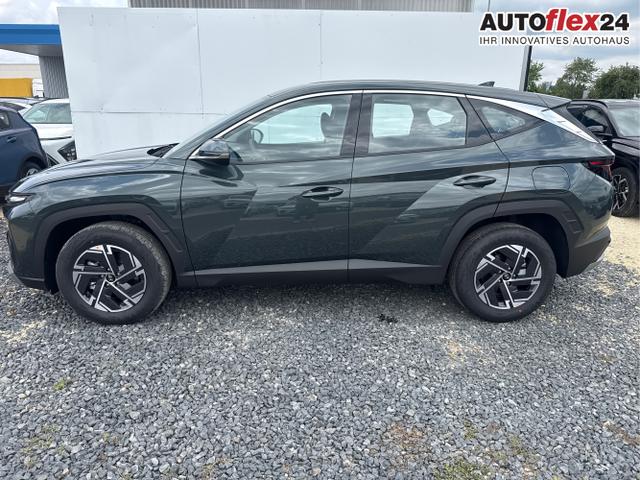 Hyundai / TUCSON / Grau / / / 