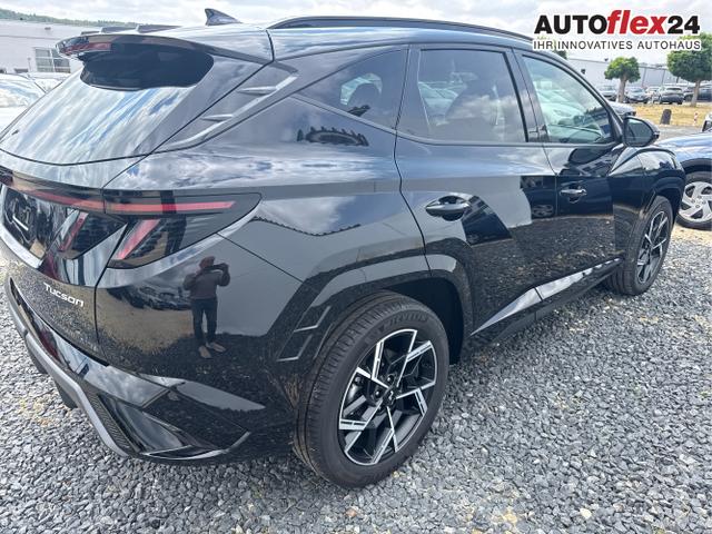 Hyundai / TUCSON / Grau / / / 