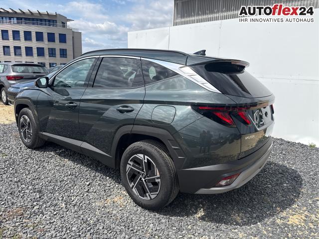 Hyundai / TUCSON / Grau / / / 