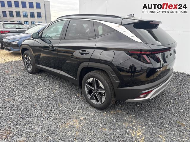Hyundai / TUCSON / Grau / / / 