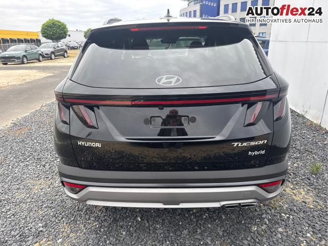 Hyundai / TUCSON / Grau / / / 