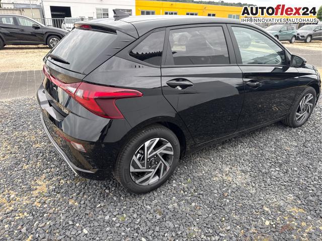 Hyundai / i20 / Grau / / / 