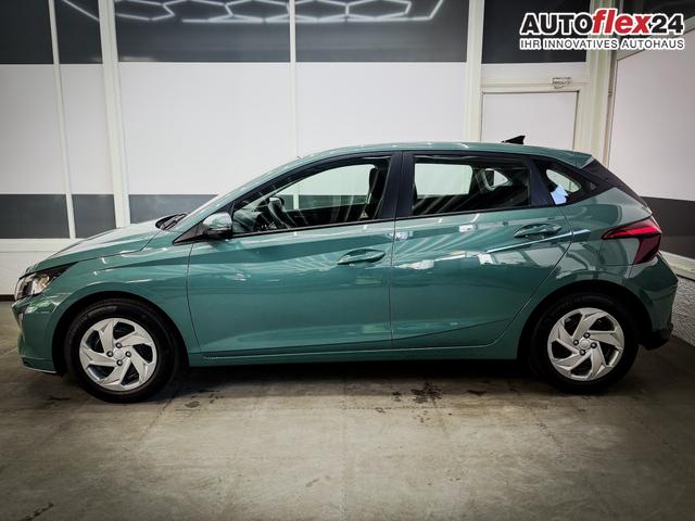 Hyundai i20 LIFE DCT NAVI WP RFK PDC 
