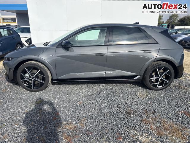 Hyundai / IONIQ 5 / Grau / / / 