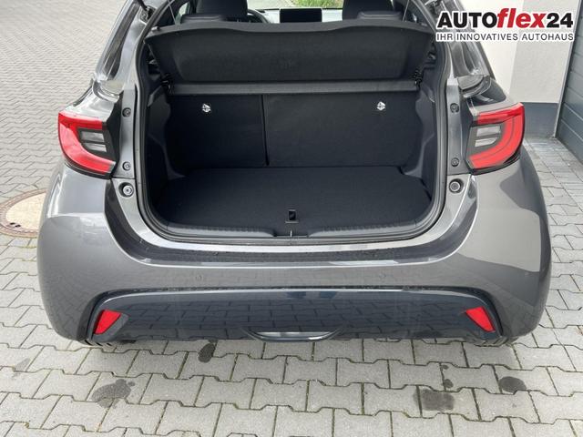 Toyota Yaris Executive Plus 1,5 CVT Hybrid 96kW 