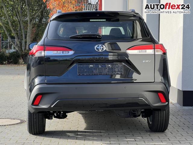 Toyota Corolla Cross Active Safety 2,0 Hybrid AWD-i Winter Facelift 
