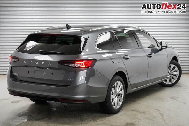 Vorlauffahrzeuge Skoda Superb Combi - Kombi 2,0 TDI DSG 4x4 Selection - L -LAG.