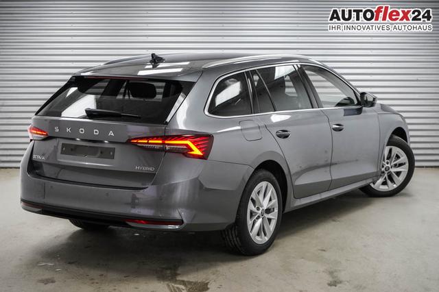 Vorlauffahrzeuge Skoda Octavia Combi - Kombi 1,5 eTSI DSG mhev Selection -LAG.