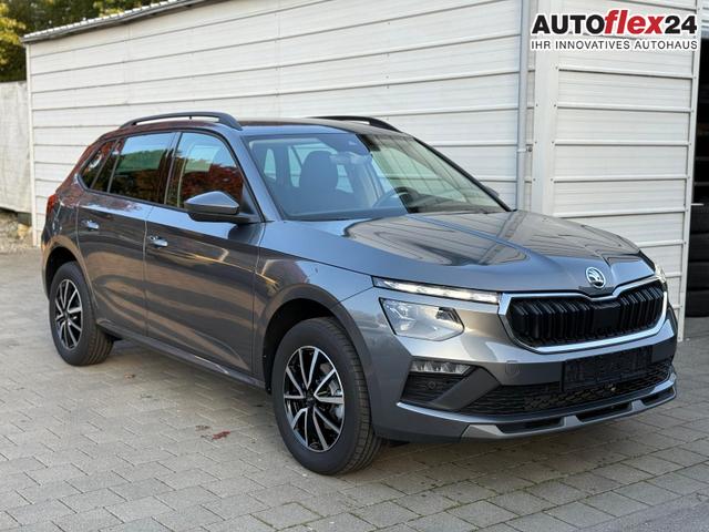 Vorlauffahrzeuge Skoda Kamiq - Selection 1.0 TSI DSG AHK Alu 8tfach Matrix SHZ Kamera Keyless 2Z Klimaauto 