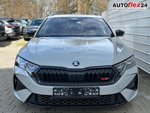 Vorlauffahrzeuge Skoda Octavia Combi - RS Kombi 2.0 TSI DSG 265 PS AHK Panorama DCC 19" Android Auto Navi SHZ 360&deg; E-Heck