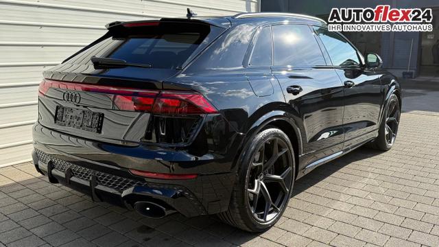 Audi RS Q8 performance 4.0l Quattro 640 PS VOLL*UPE 196TEUR* TOP 