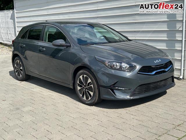 Vorlauffahrzeuge Kia Ceed - Gold Android 1.5 T-GDi, DCT Auto Navi WinterPak Klimaauto 16" Kamera PrivacyGlas 