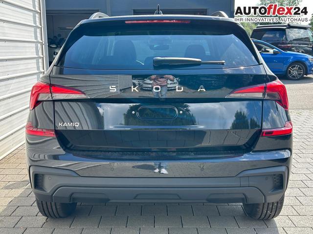 Skoda Kamiq Extra 1.5 TSI DSG AHK*Android Auto*BlackPak*Keyless*SHZ*Kamera*5J Garantie*Klimaauto 
