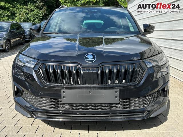 Vorlauffahrzeuge Skoda Karoq - Sportline 1.5 TSI DSG AHK NAVI Android Auto  SHZ Keyless Kamera ACC