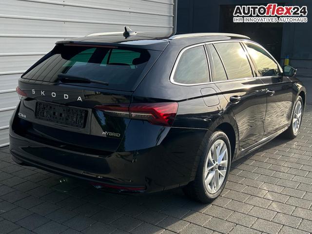 Skoda Octavia Combi Selection Kombi 1.5 TSI DSG AHK*Android Auto*ACC*SHZ*E-Heck*Keyless*Kamera*2Z Klimaauto 